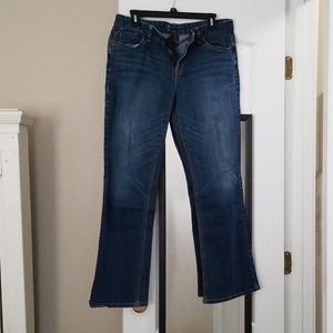 Mossimo curvy fit bootcut midrise jeans